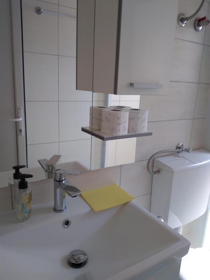 Romance Apartman Podstrana Kültér fotó